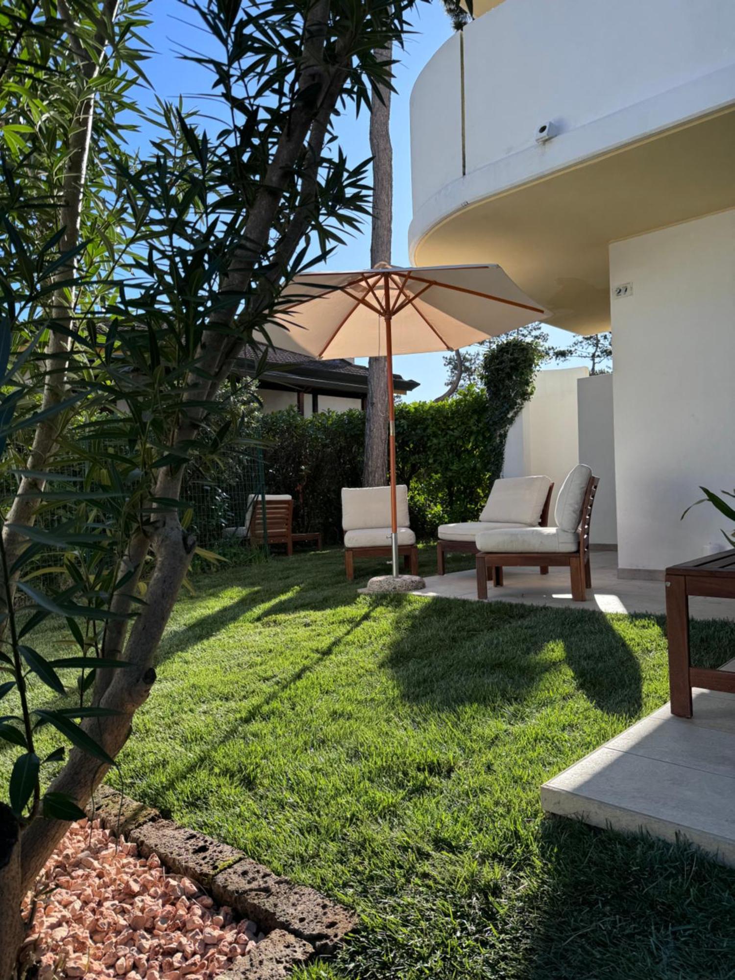 Villa Vittoria Lignano Sabbiadoro Extérieur photo